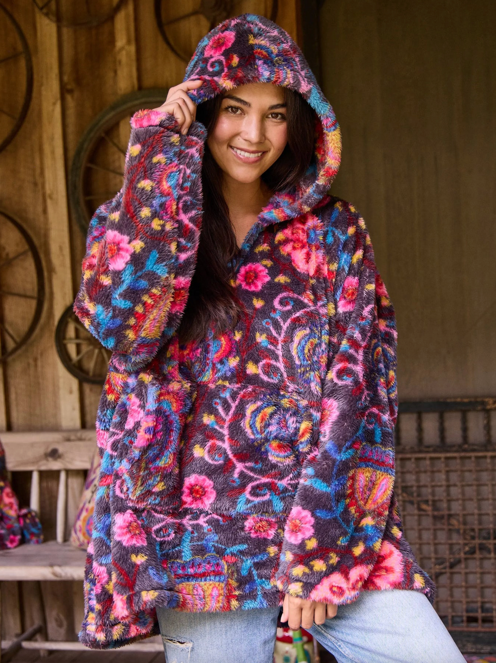 Oversized Blanket Hoodie - Black Printed Folk Circles