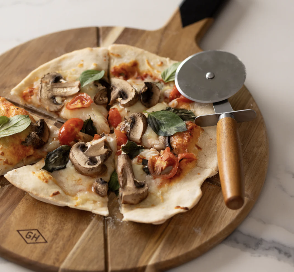 Pizza Cutter & Serving Board